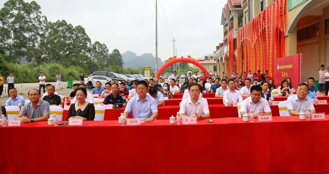 “湘”“桂”兩地?cái)y手，開啟果業(yè)發(fā)展新征程